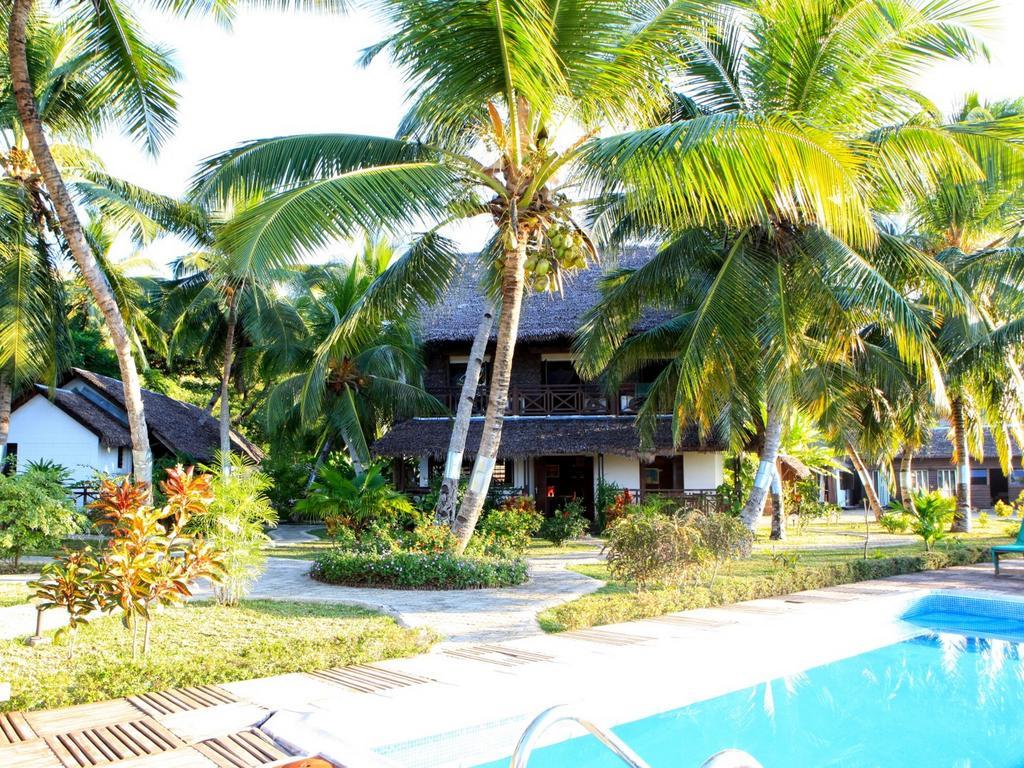 Ylang Hotel Ambondrona  Kültér fotó