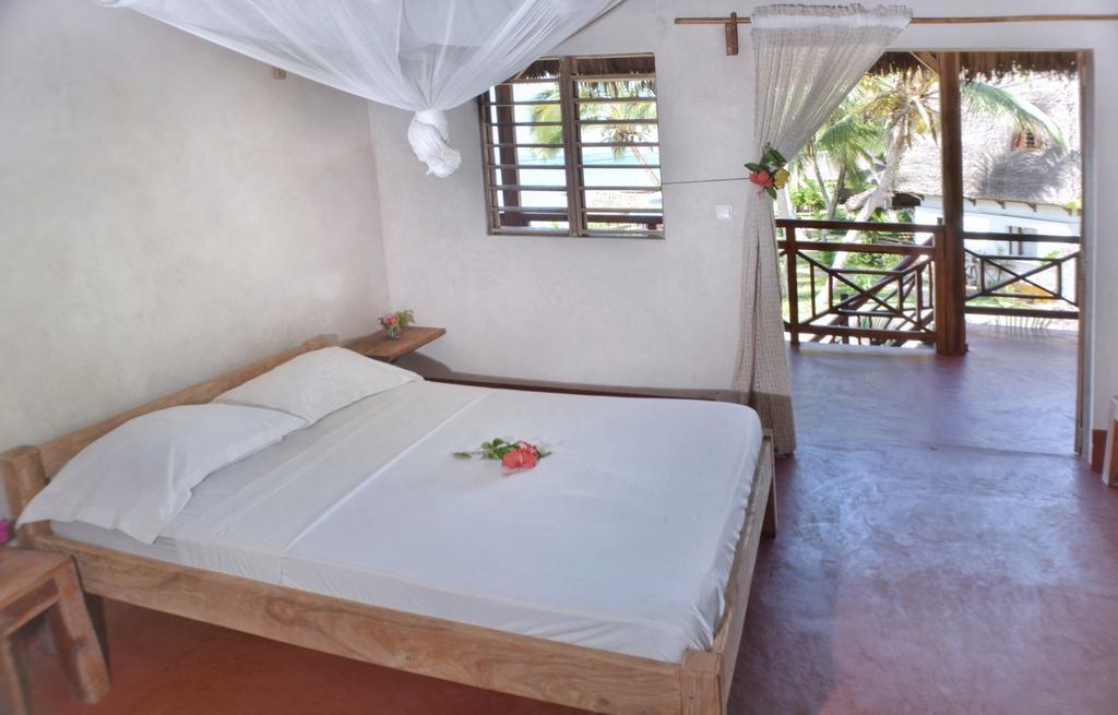 Ylang Hotel Ambondrona  Kültér fotó