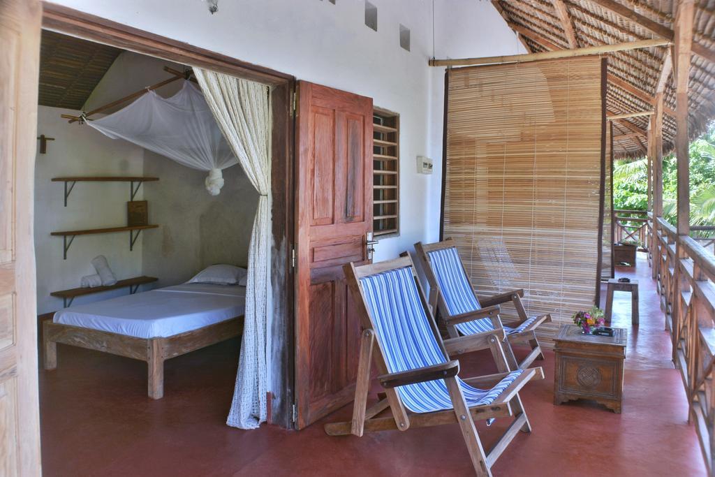 Ylang Hotel Ambondrona  Kültér fotó