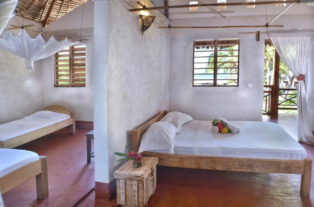Ylang Hotel Ambondrona  Kültér fotó
