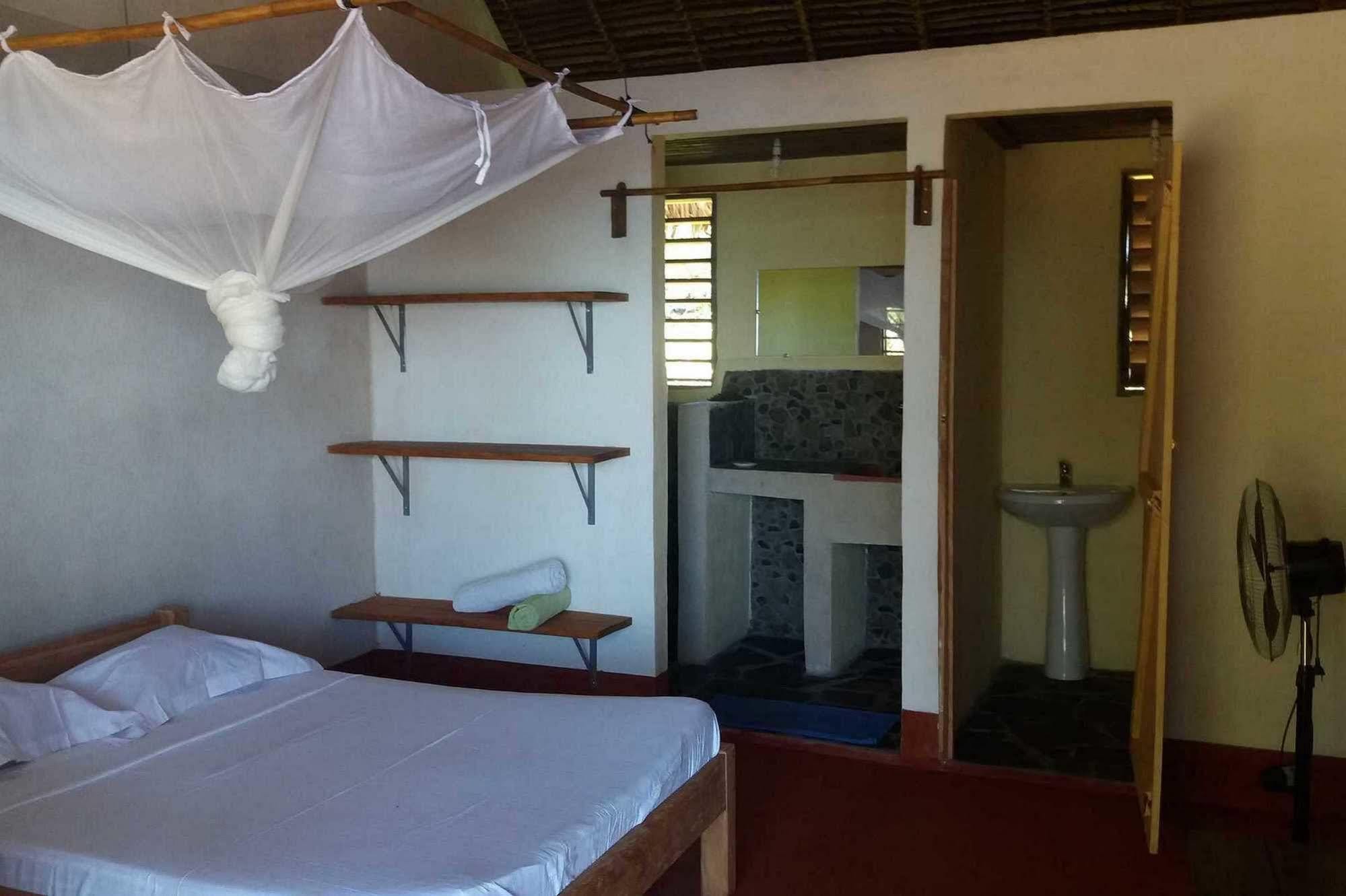 Ylang Hotel Ambondrona  Kültér fotó