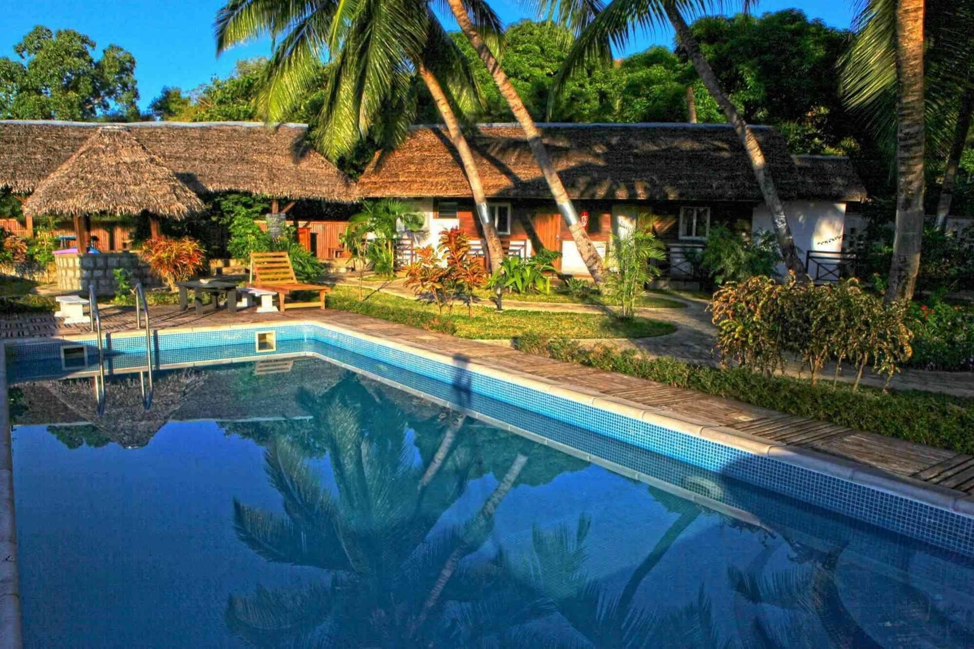 Ylang Hotel Ambondrona  Kültér fotó