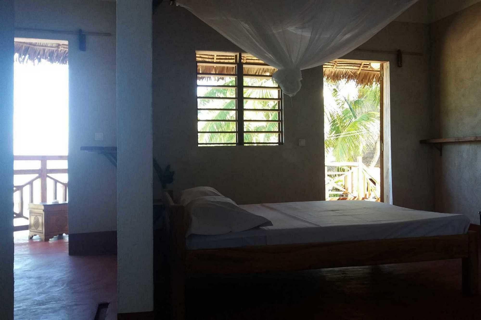 Ylang Hotel Ambondrona  Kültér fotó